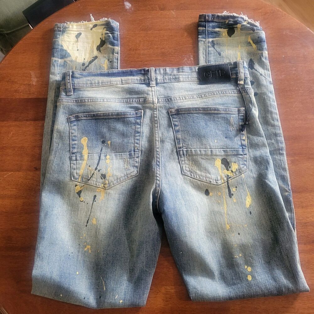 GFTD JEANS BUTTON FLY STRETCH DISTRESSED PAINT SPLASH SZ 32 RHINESTONES SHOW